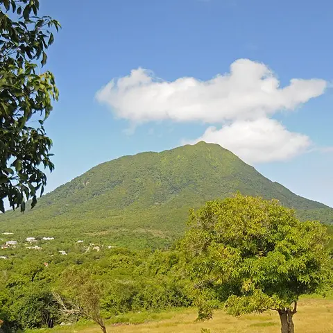 St. Kitts & Nevis, Nevis Peak